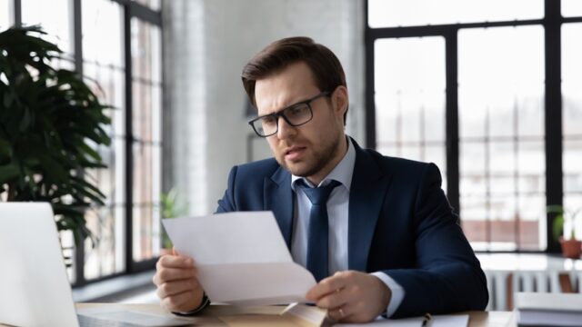 エース社員_やる出がない原因_離職理由_改善策