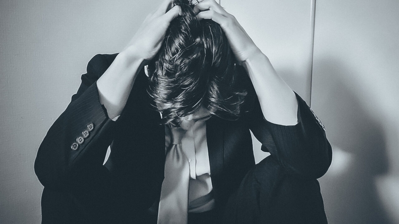 感情労働_バーンアウト